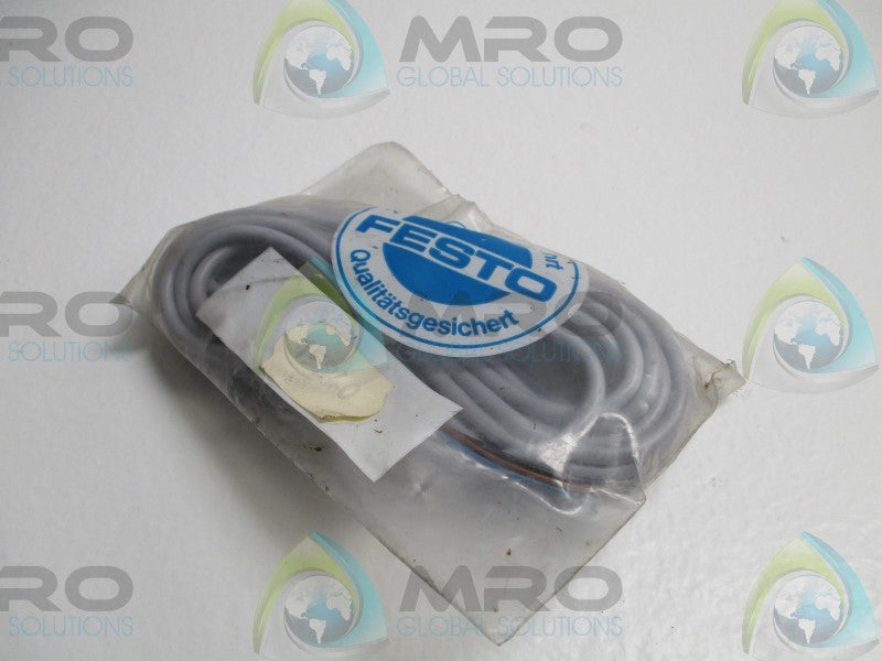 FESTO 15240 CABLE W/ SOCKET PLUG  NSMP