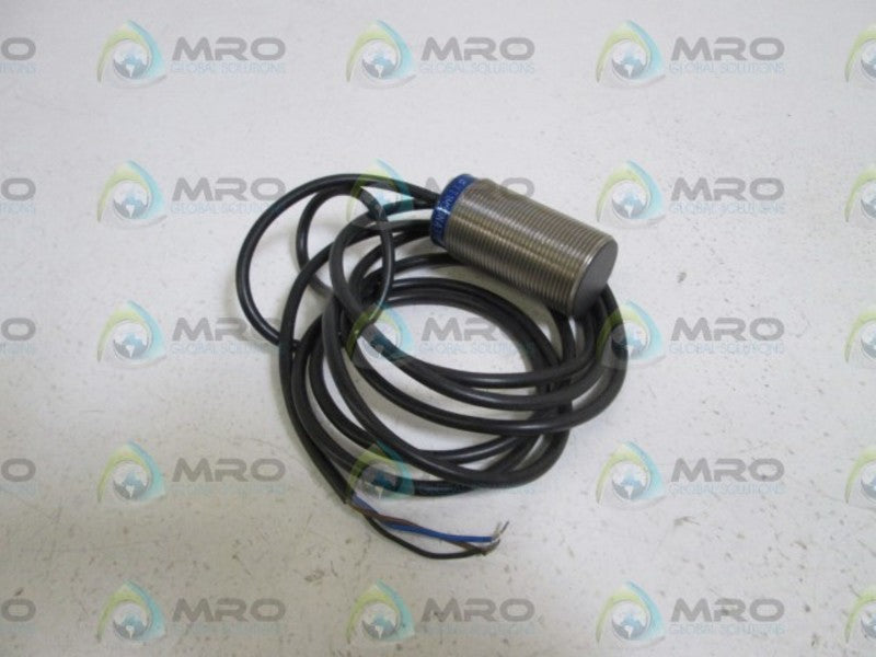 TELEMECANIQUE SWITCH XTM1M30NA372  UNMP