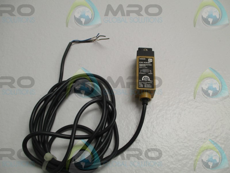 OMRON E3S-X3CB4 PHOTOELECTRIC SWITCH (MISSING ACCESSORIES) NSNP