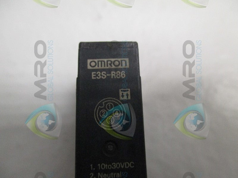 OMRON E3S-R86 PHOTOELECTRIC SENSOR (MISSING ACCESSORIES)  NSNP