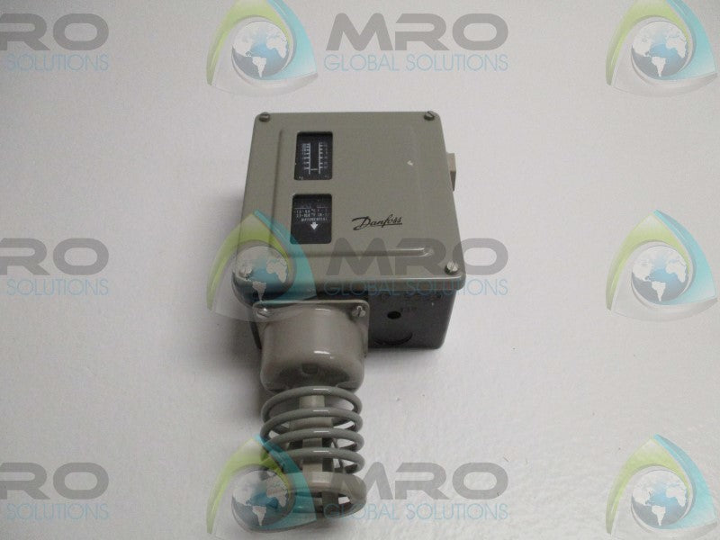 DANFOSS RT11 017-5083 THERMOSTAT -30-0/C  NSMP