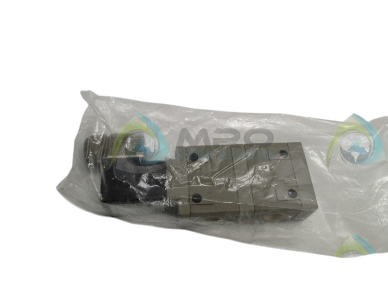 BURKERT 0413G6,0NBRPA 041439W SOLENOID VALVE  NSNP