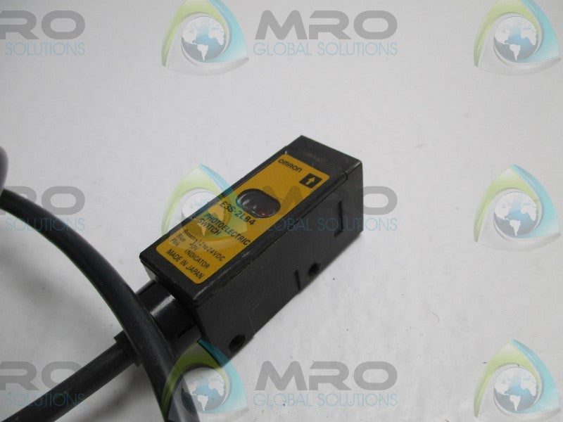 OMRON E3S-2LB4 PHOTOELECTRIC SWITCH (MISSING ACCESSORIES)  NSNP