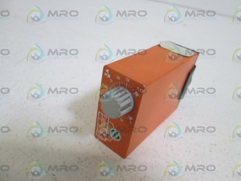 SYRELEC TIMER RELAY 110VAC OVLR  UNMP