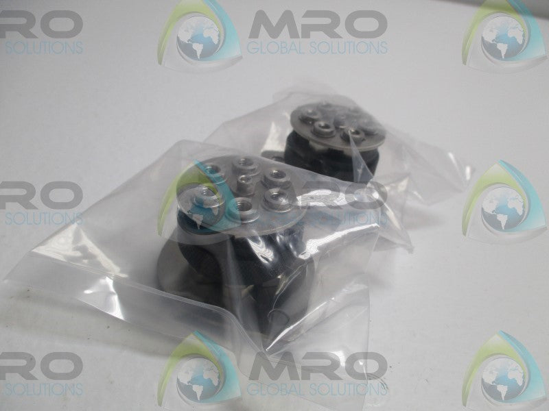 BESWICK QDC6L-101-303 QUICK DISCONNECT (PKG OF 2)  NSMP