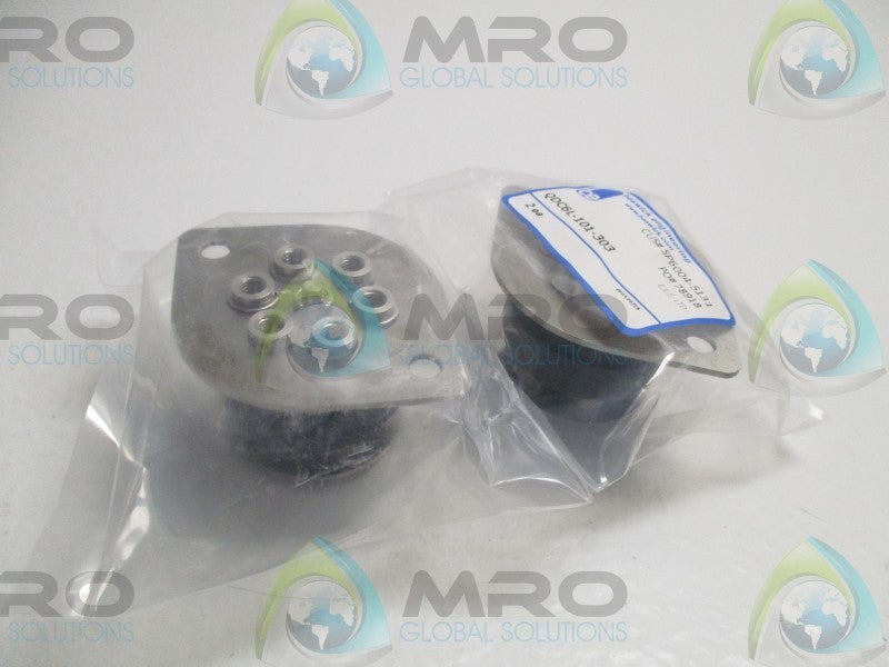BESWICK QDC6L-101-303 QUICK DISCONNECT (PKG OF 2)  NSMP