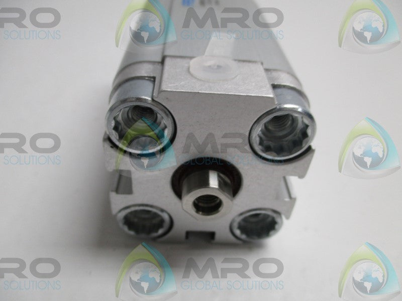 FESTO ADVU-25-40-P-A PNEUMATIC CYLINDER  NSNP