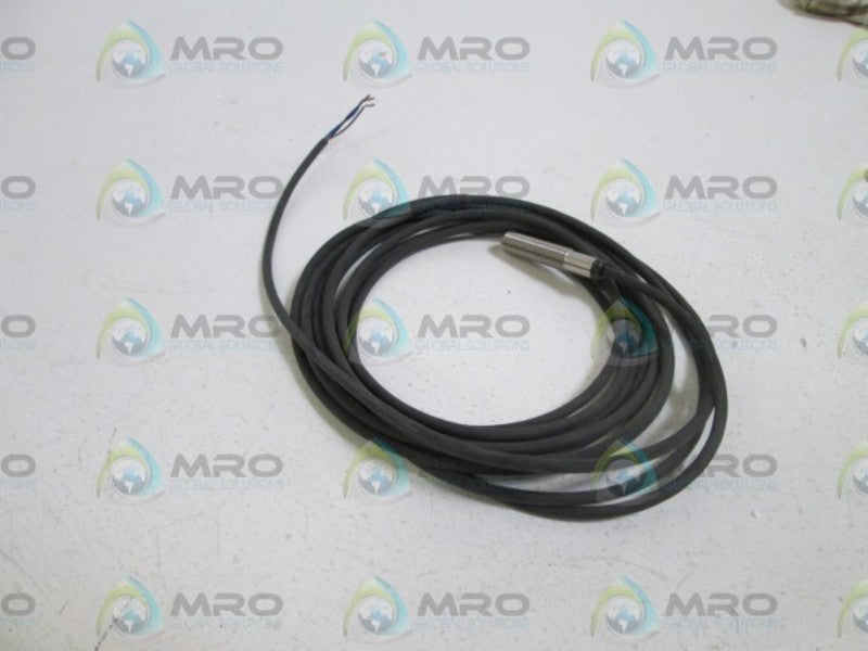 BALLUFF INDUCTIVE SENSOR BES516-325-BO-C-PU-05  NSNP