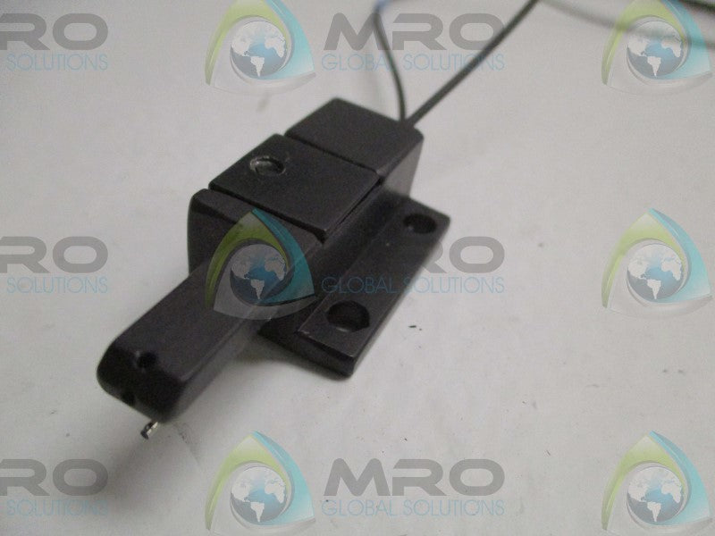 KEYENCE FU-32 PHOTOELECTRIC SENSOR  NSNP