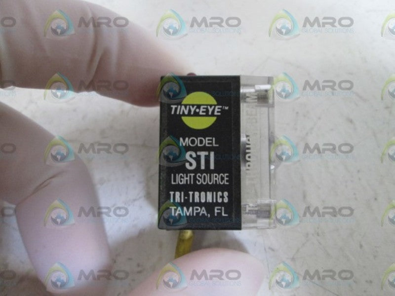 TRI-TRONICS LIGHT SOURCE STIT4 UNMP