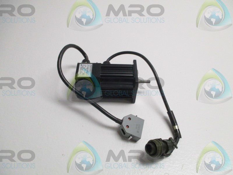 YASKAWA USAREM-01DSW13 AC SERVO MOTOR RPM:3000  UNMP