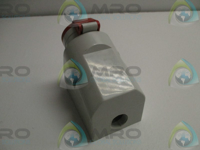 BALSCEENORM 1118 WALL MOUNTING SOCKET OUTLET  NSNP
