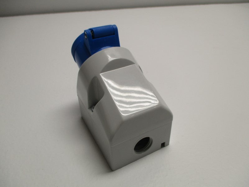 BALSCEENORM 111 WALL MOUNTING SOCKET OUTLET  NSNP