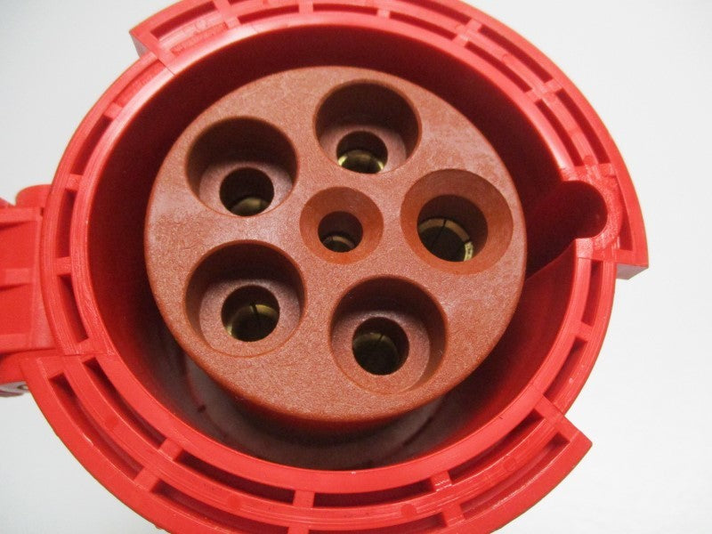 BALSCEENORM 3124 CONNECTOR 240-415V  NSNP