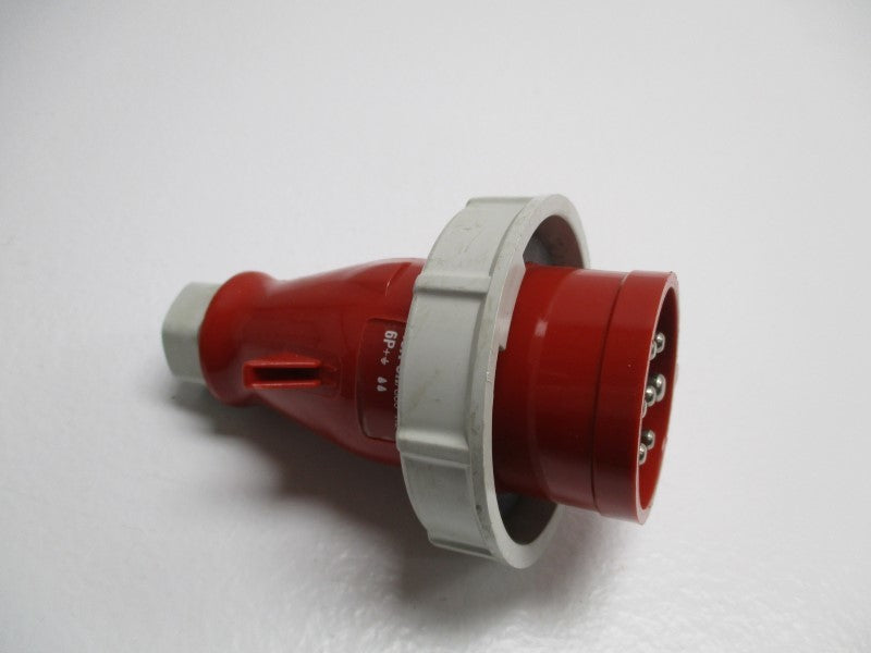 MENNEKES 16A-6h/380-415V PIN & SLEEVE PLUG  NSNP