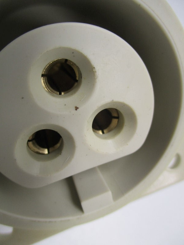 CEENORM 16/20-25 PANEL MOUNTING SOCKET OUTLET ANGLED  NSNP