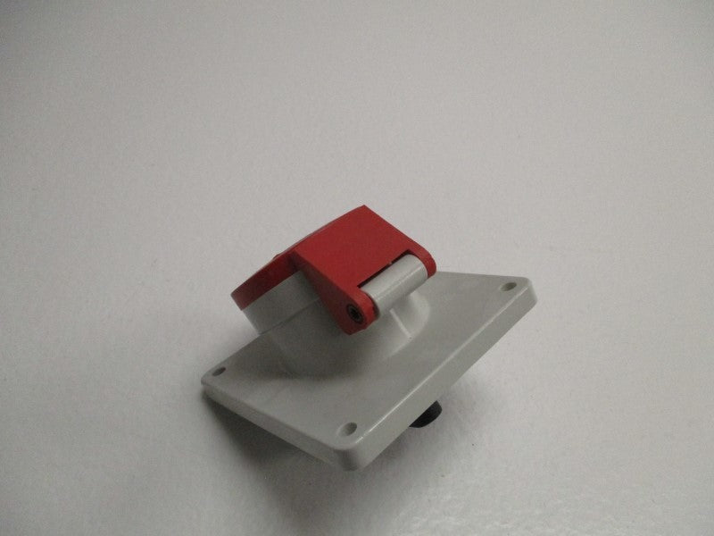 BALSCEENORM 16-6h/380-415 PANEL MOUNTING SOCKET OUTLET ANGLED  NSNP
