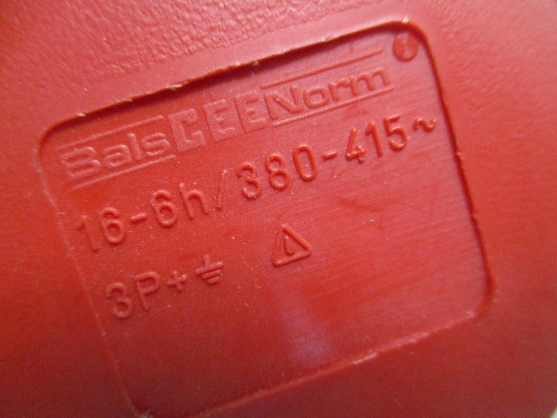 BALSCEENORM 16-6h/380-415 PANEL MOUNTING SOCKET OUTLET ANGLED  NSNP
