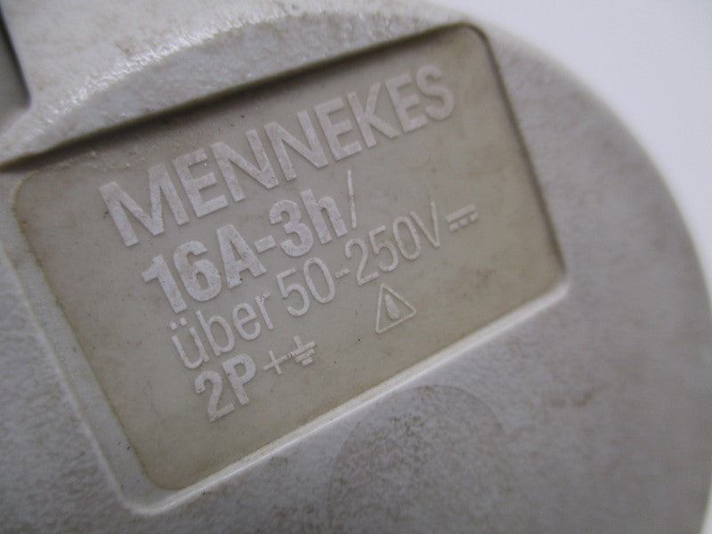 MENNEKES 16A-3h/uber50-250V PANEL MOUNTING SOCKET OUTLET ANGLED  UNMP