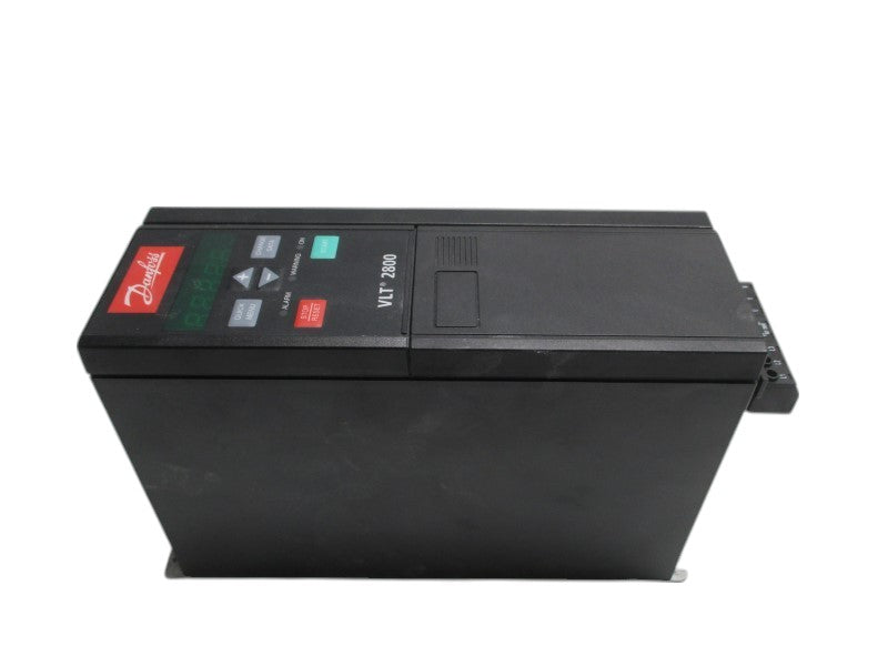 DANFOSS VLT2822PT4B20SBR1DBF00A00C0 DRIVE INVERTER  UNMP