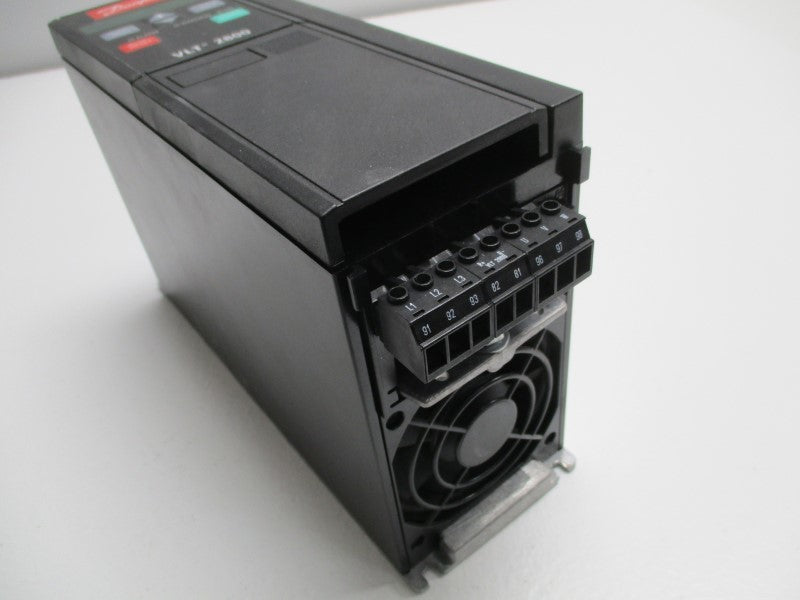 DANFOSS VLT2822PT4B20SBR1DBF00A00C0 DRIVE INVERTER  UNMP