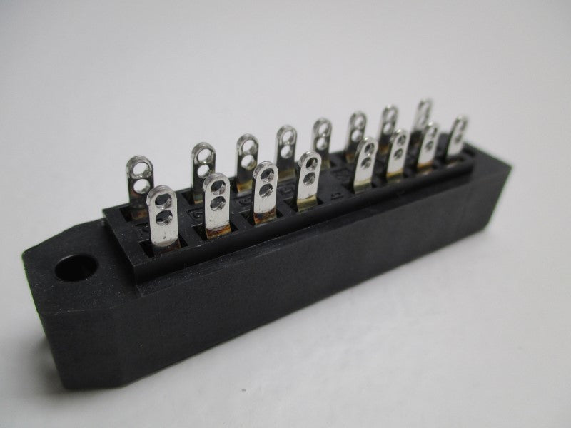 BINDER 1101060016 TERMINAL SOCKET  NSNP