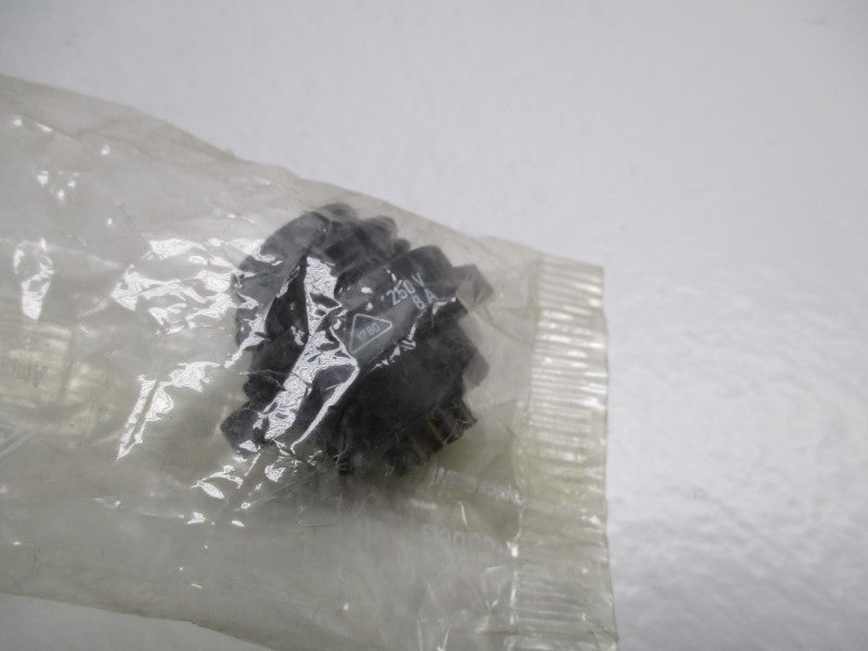 AMPHENOL T3106000 CIRCULAR CONNECTOR  NSMP