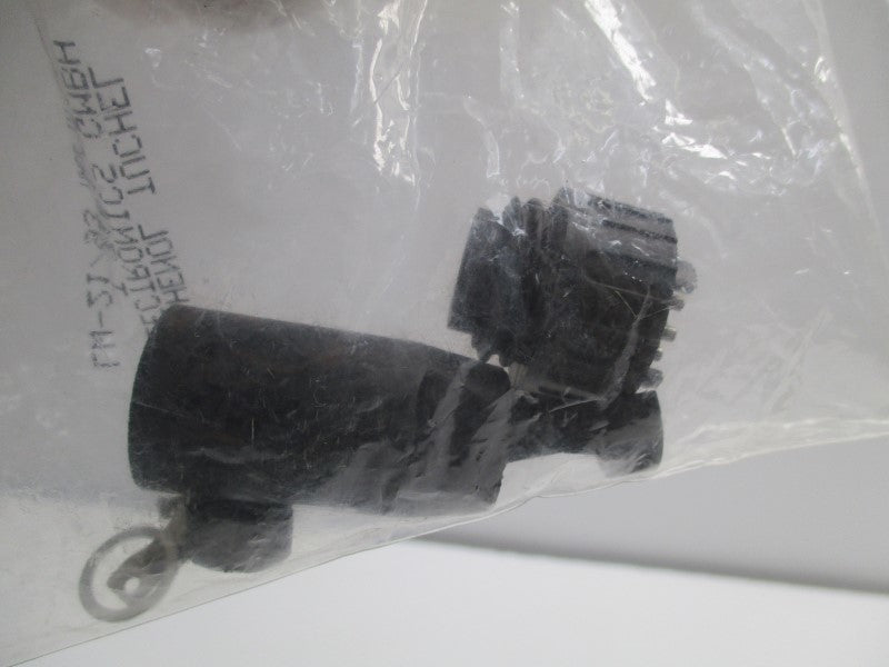 AMPHENOL T3104001 MALE CONNECTOR  NSMP