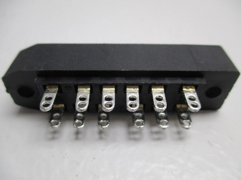 BINDER 1101040012 TERMINAL SOCKET  NSNP