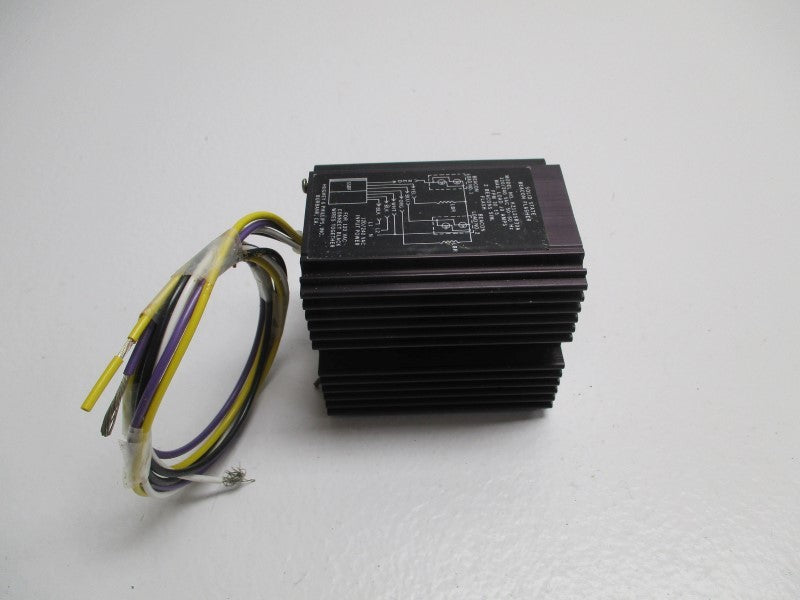 HUGHEY KZ1L2SR30A SOLID STATE BEACON FLASHER  UNMP