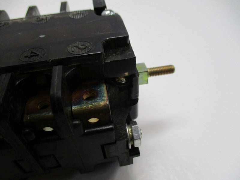 AUXILIARY SWITCH L2 (AS PICTURED)  NSNP