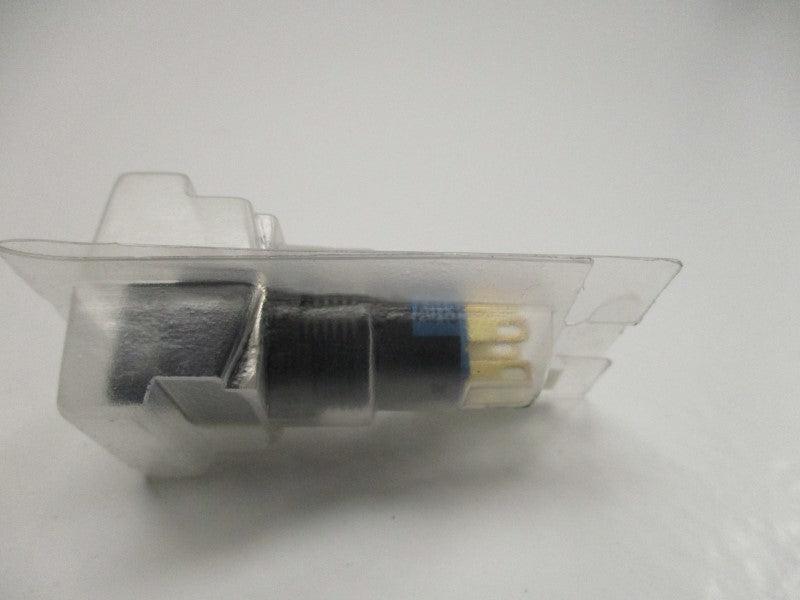 IDEC AS6M-33Y2P SELECTOR SWITCH  NSMP