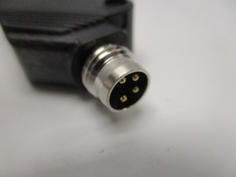 OMRON E3Z-T66-L THRU BEAM SWITCH (MISSING ACCESSORIES)  NSNP