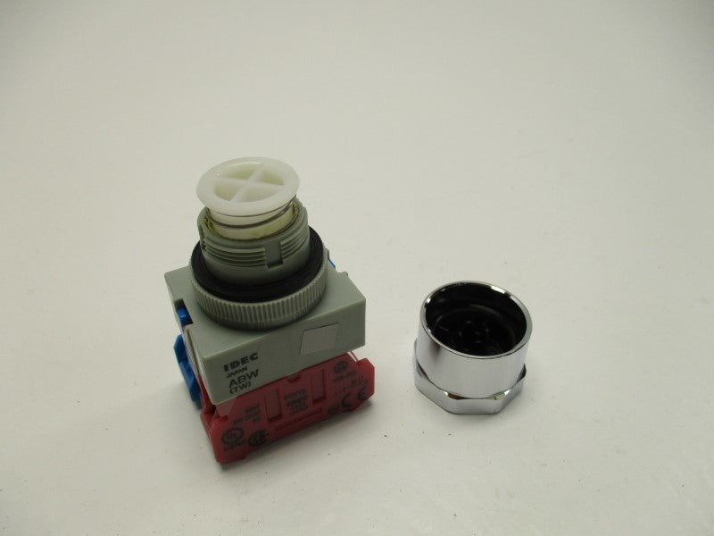 IDEC ABFW211N-B BLACK PUSHBUTTON  NSMP
