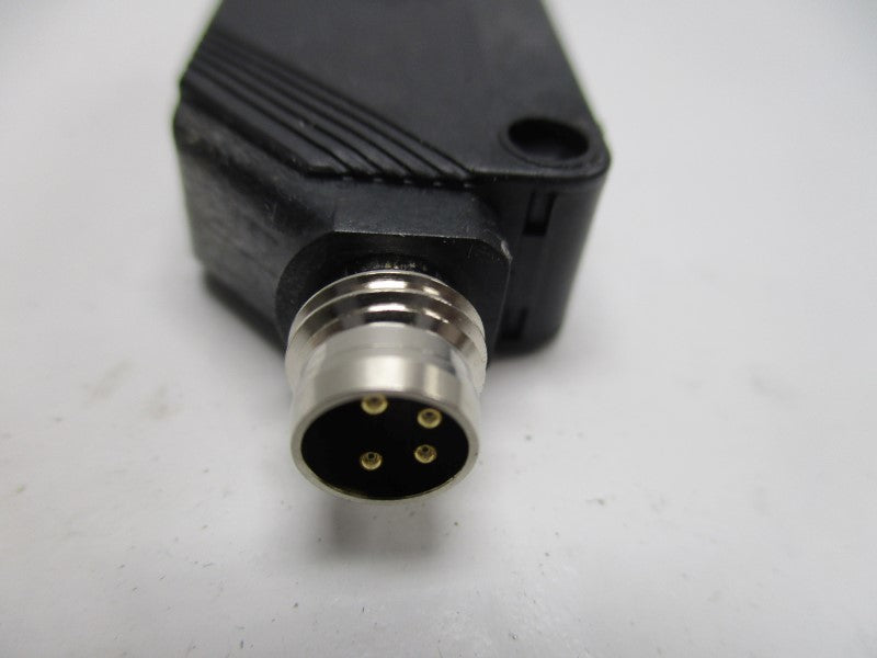 OMRON E3Z-T66-D THRU BEAM SWITCH (MISSING ACCESSORIES)  NSNP