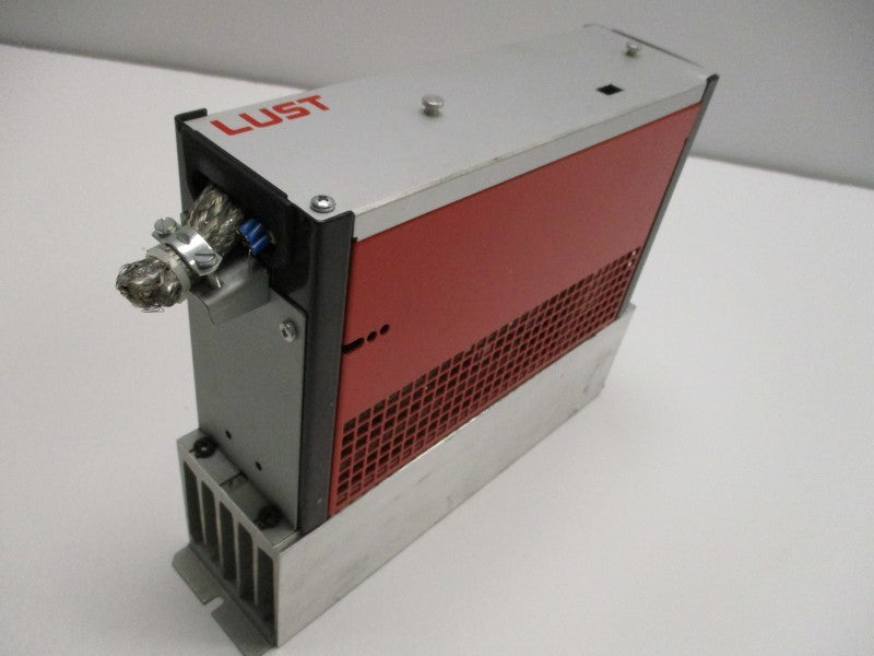 LUST VF1202S.G19.FA.B19.M3.K2 UNMP