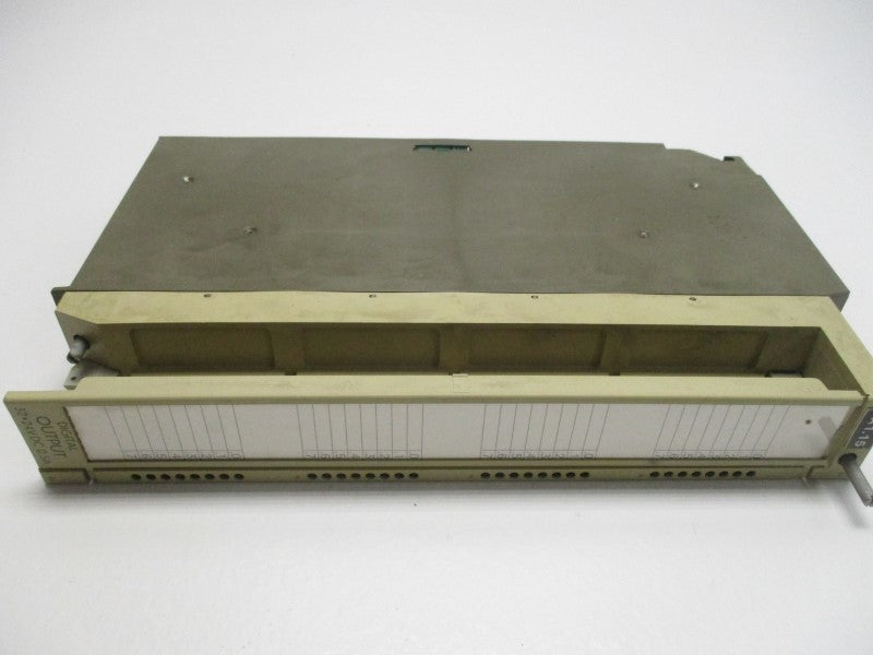 SIEMENS SIMATIC S5 6ES5451-7LA11 DIGITAL OUTPUT MODULE (AS PICTURED)  UNMP