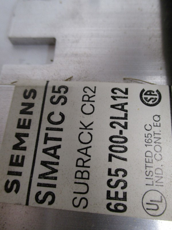 SIEMENS SIMATIC S5 6ES5700-2LA12 SUBRACK CR2  UNMP
