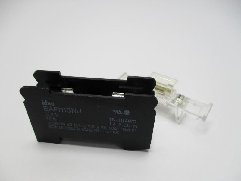 IDEC BAF111SNU FUSE BLOCK  NSNP