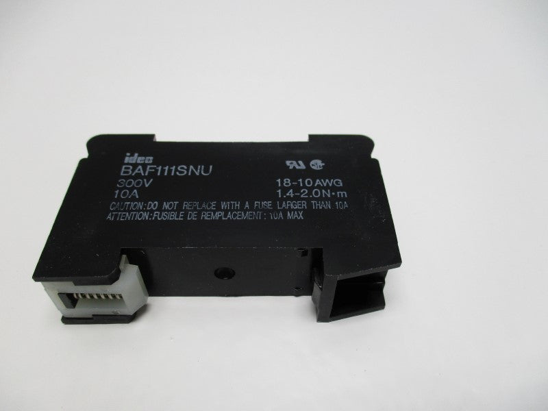 IDEC BAF111SNU FUSE BLOCK  NSNP