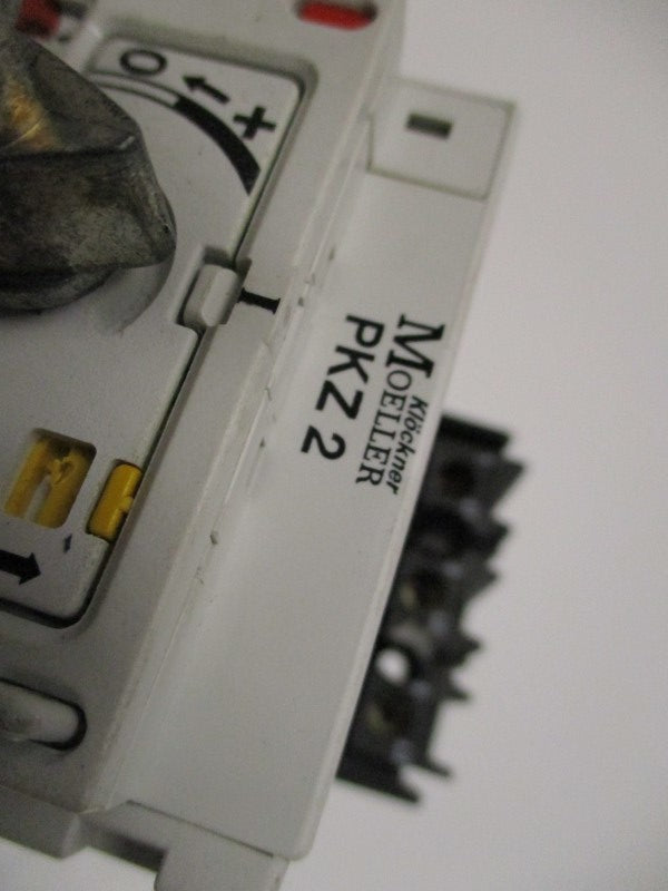 KLOCKNER MOELLER ZM-1,0-PKZ2 TRIP MODULE (AS PICTURED)  UNMP