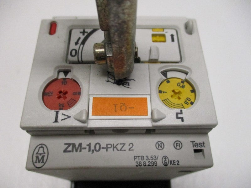 KLOCKNER MOELLER ZM-1,0-PKZ2 TRIP MODULE (AS PICTURED)  UNMP
