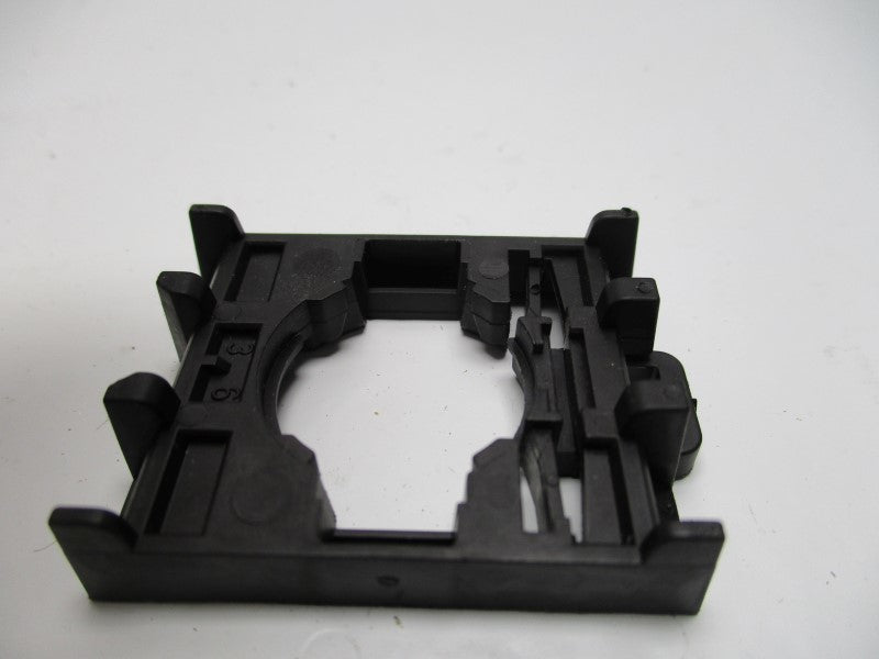 KLOCKNER MOELLER M22-A FIXING ADAPTER  NSNP