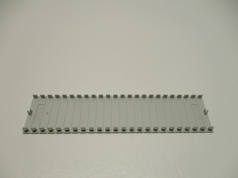 KLOCKNER MOELLER VST12 BLANK STRIP  NSNP