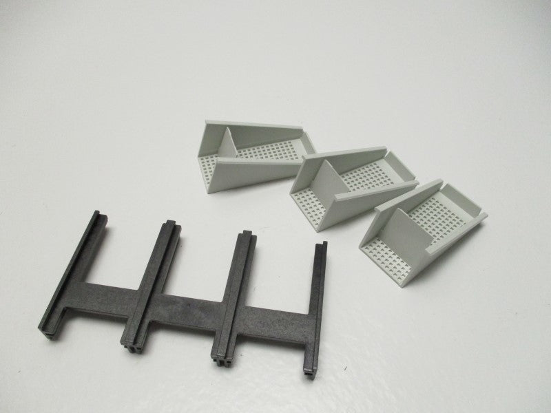 EATON NZM3-XIPK PROT. AG. CONACT W/ FINGER  NSMP