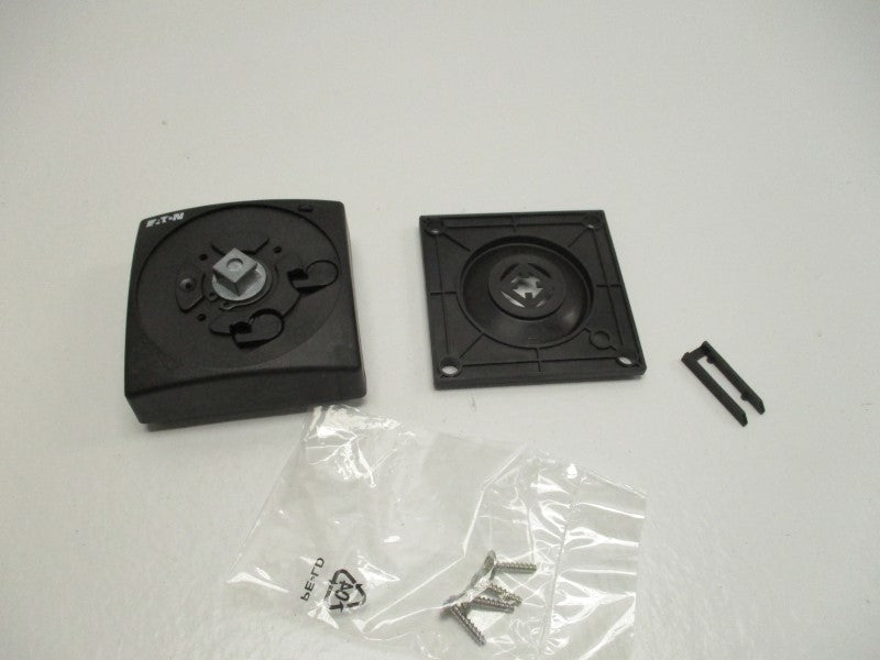 EATON NZM1/2-XTDMV LOCKABLE DOOR COULING MODULE  NSMP