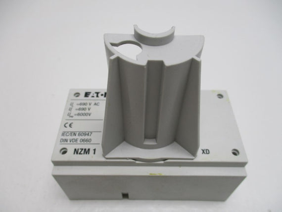 EATON NZM1-XTVD ROTARY HANDLE (MISSING ACCESSORIES)  NSMP