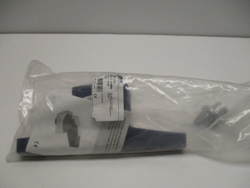 EATON 1818056 DOOR HANDLE  NSMP