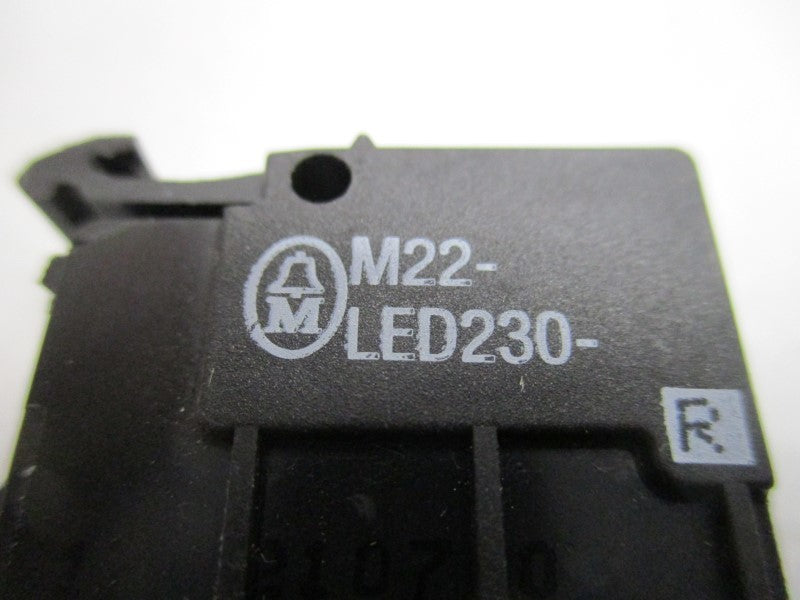 KLOCKNER MOELLER M22-LED230-R RED LIGHT LAMP CONTACT BLOCK  NSNP