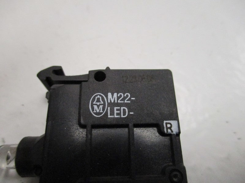 KLOCKNER MOELLER M22-LED-R RED LIGHT LAMP CONTACT BLOCK  NSNP